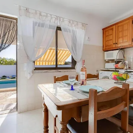 Casa Teresinha With Private Pool Villa Montinhos da Luz